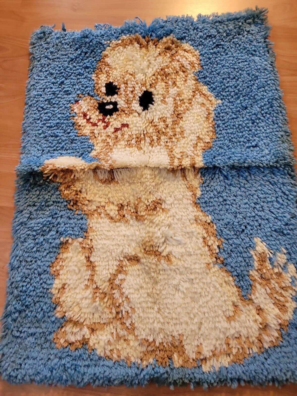 Vintage Latch Hook Completed Rug Wall Hanging Puppy Image 18