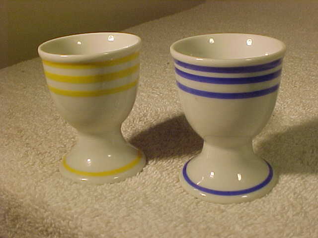 Vintage  Collectible Egg Cup    Early Japan