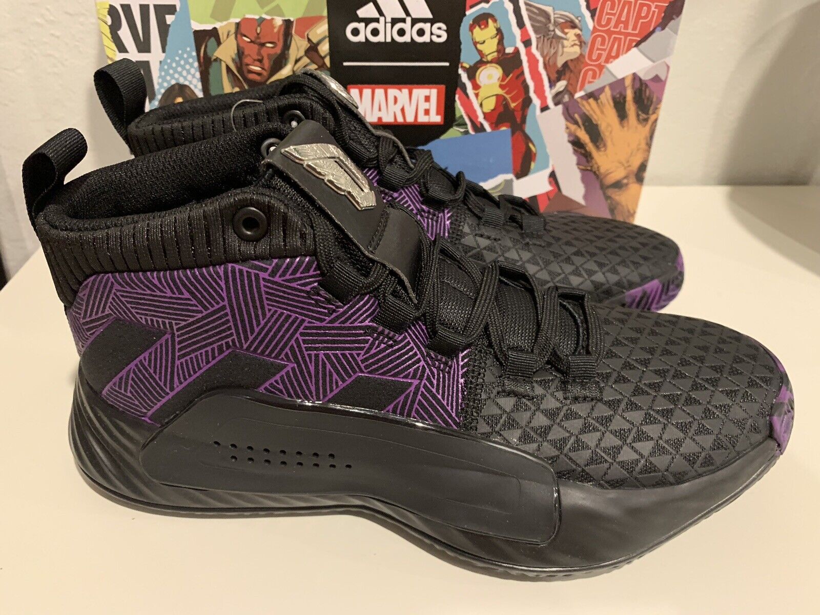 Adidas Dame 5 J Marvel Black Panther EG2627 Size 4.5y Basketball Shoes New Black