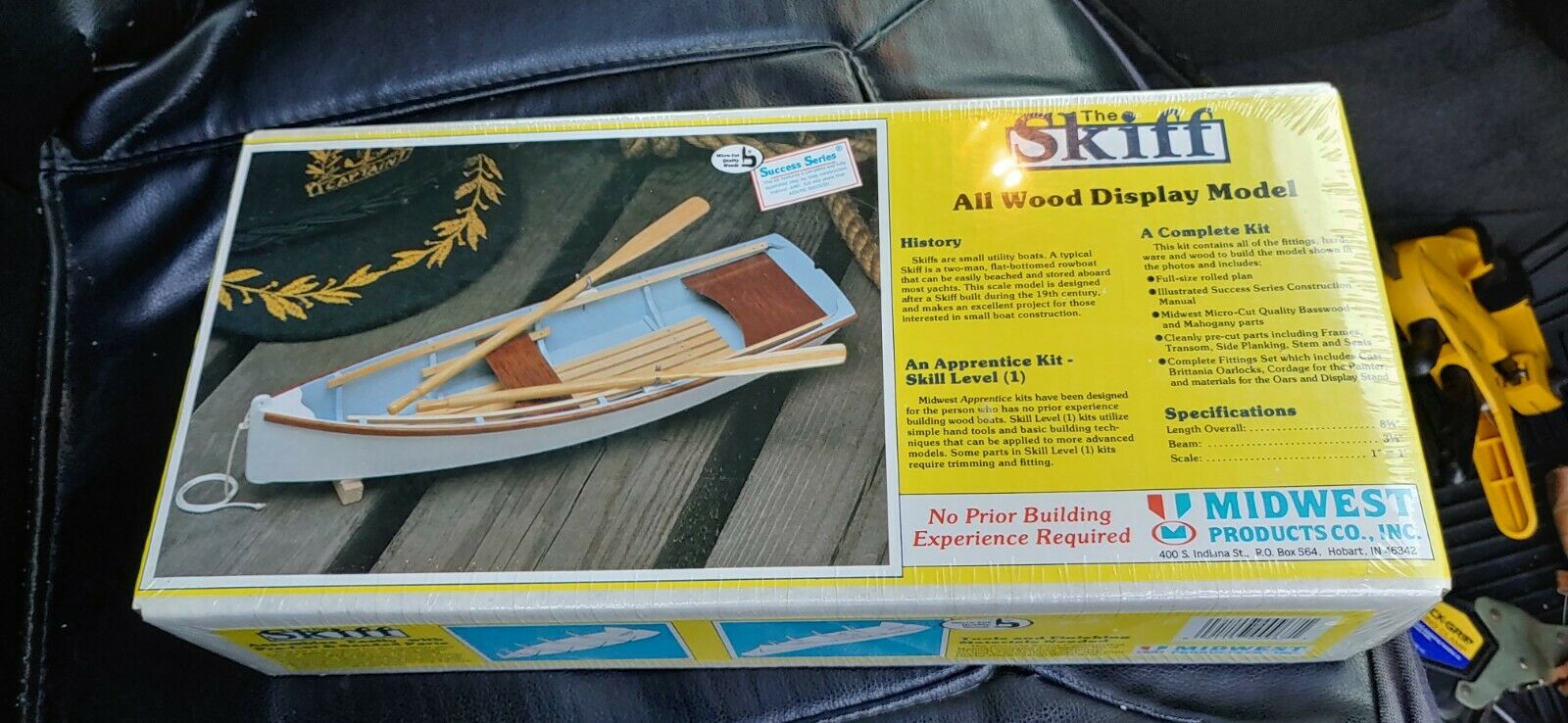 Midwest Products The Skiff 1/12 Scale All Wood Display Model Boat Kit 967 New