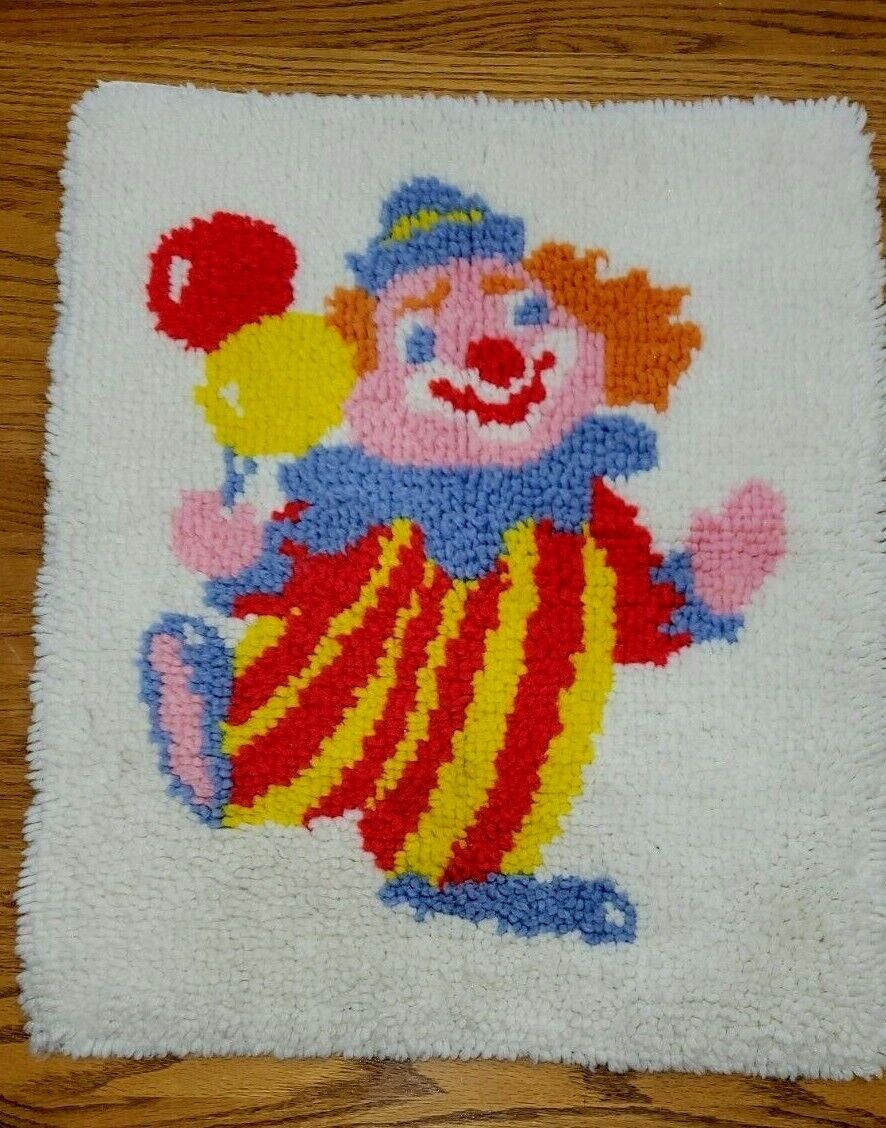 Completed Vintage Latch Hook Rug/Wall Hanging Clown w/Balloons 26