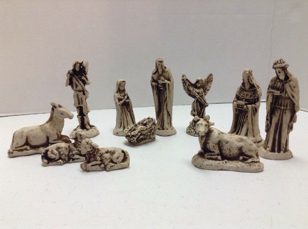 Vintage Nativity Set White With Shaded Accents 11 Piece