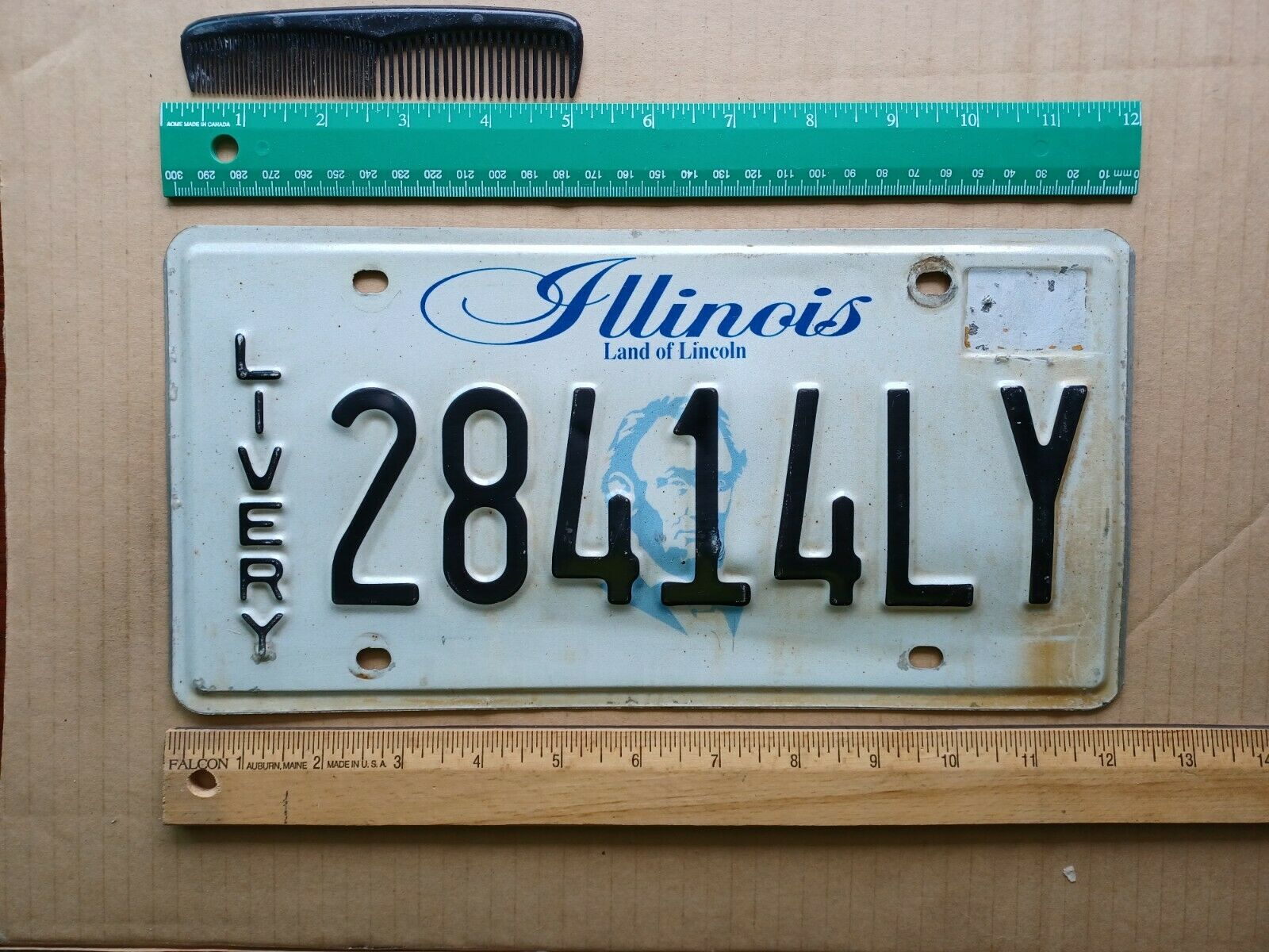 License Plate, Illinois, Bust of Abraham Lincoln, Livery (Limousine) 28414 LY