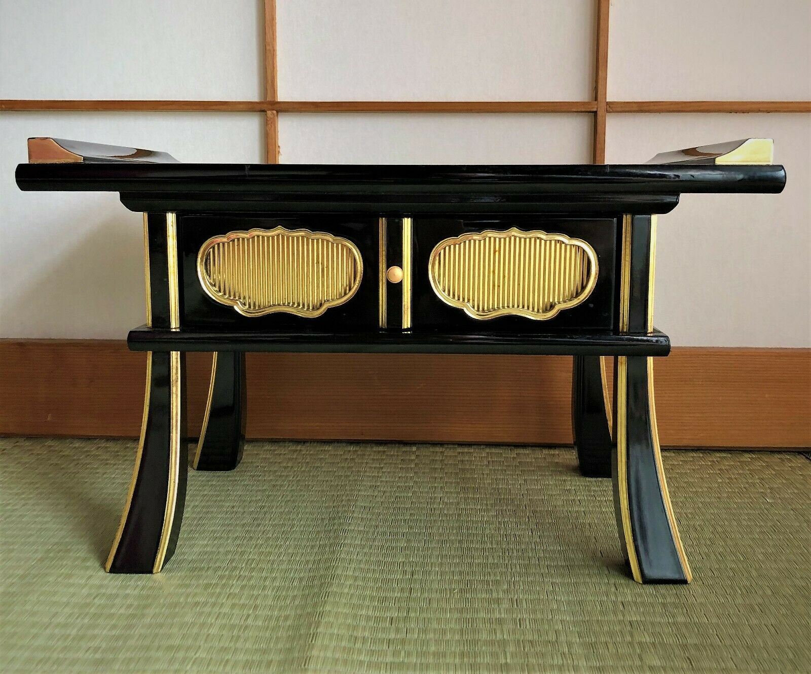 Japanese Small Wood Table Kyozukue Altar Buddhist Temple Black & Gold L.16.5inch