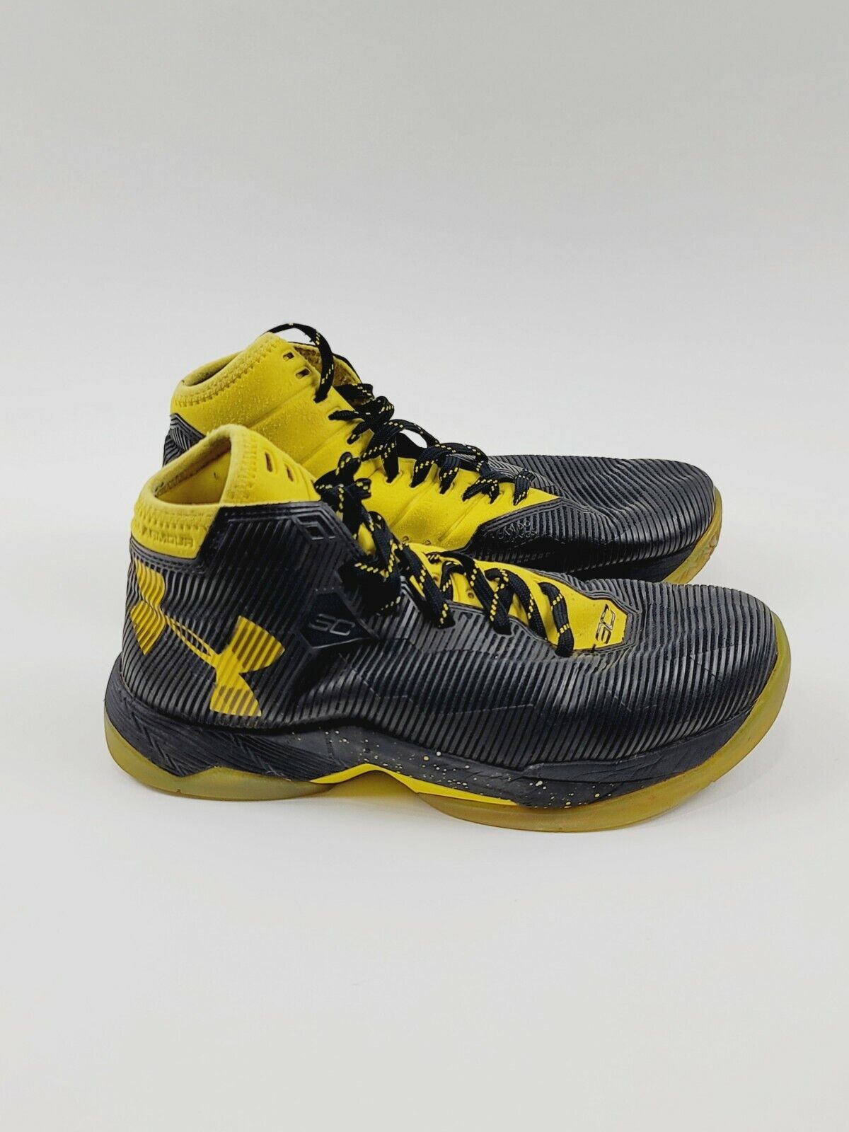 Under Armour Curry Sc Charged Youth Shoes Black/yellow Size 6.5y